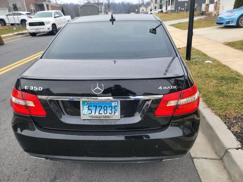 Used 2012 Mercedes-Benz E 350 4MATIC Sedan image 4
