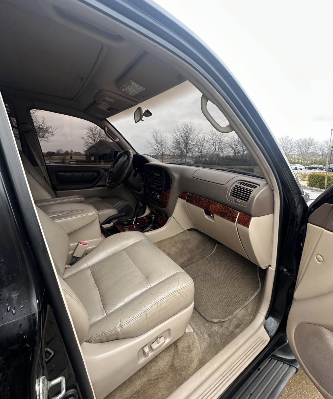 Used 1998 Toyota Land Cruiser w/ Leather Trim Pkg AWD/4WD image 13