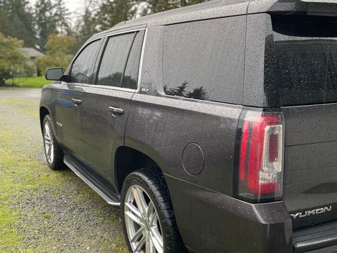 Used 2016 GMC Yukon SLT w/ Open Road Package image 6