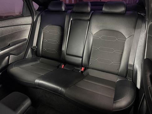 Used 2021 Kia Forte GT-Line image 16