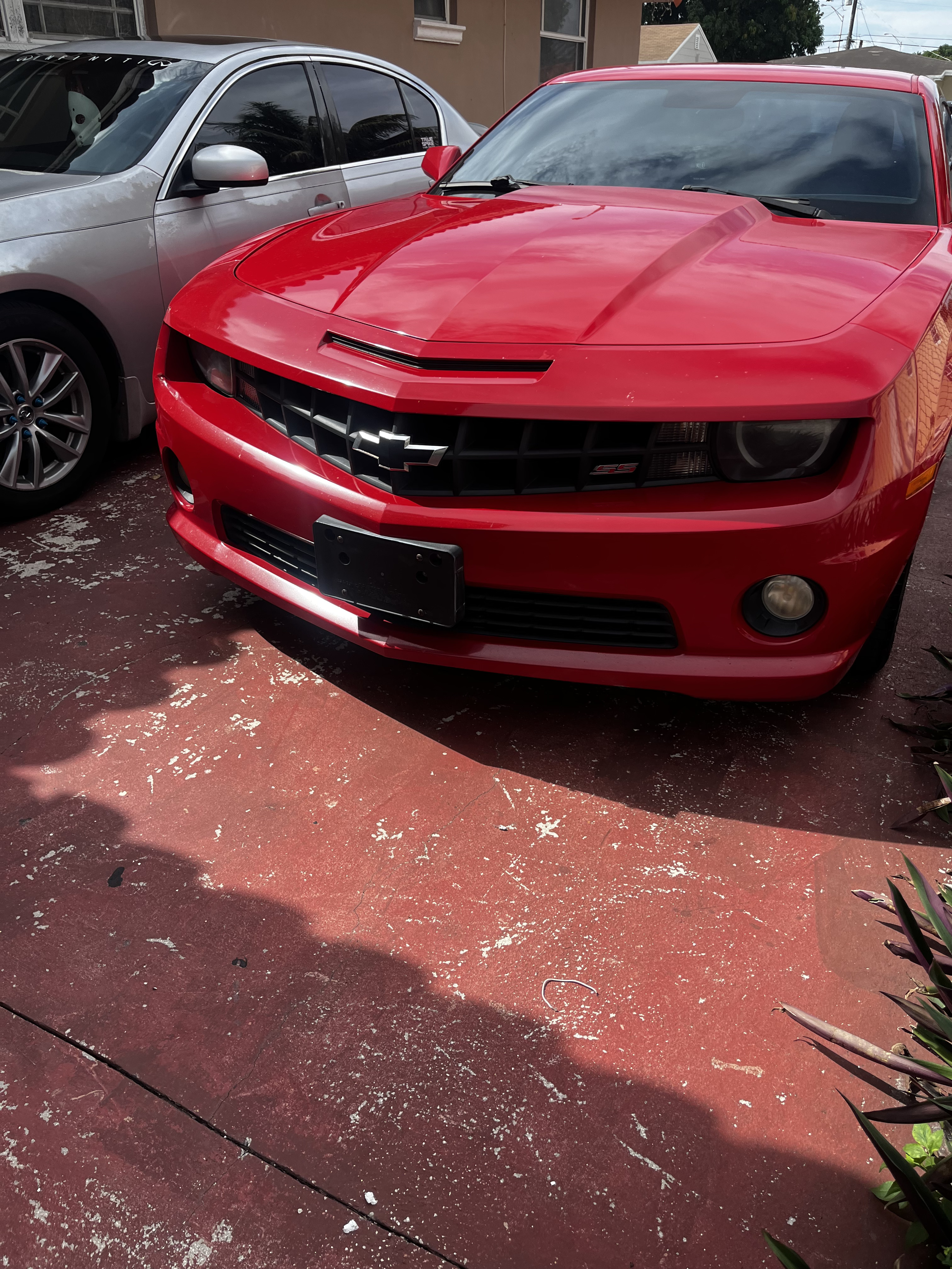 Used 2010 Chevrolet Camaro SS w/ RS Package RWD image 2