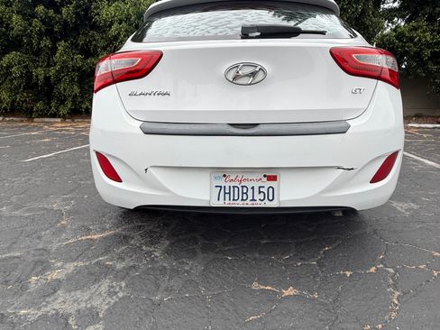 Used 2014 Hyundai Elantra GT w/ Option Group 02 FWD image 9