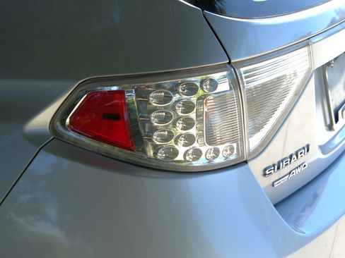 Used 2010 Subaru Impreza WRX STI image 15