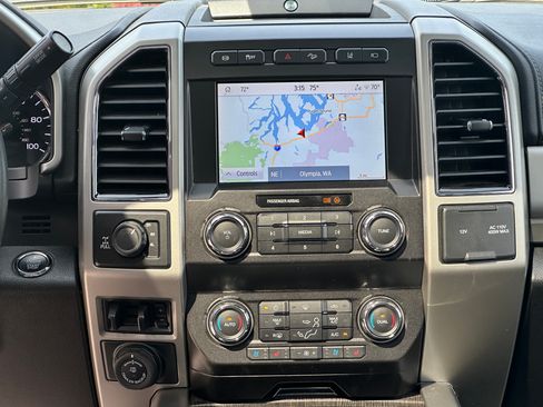 Used 2021 Ford F350 Lariat w/ Lariat Ultimate Package AWD/4WD image 15