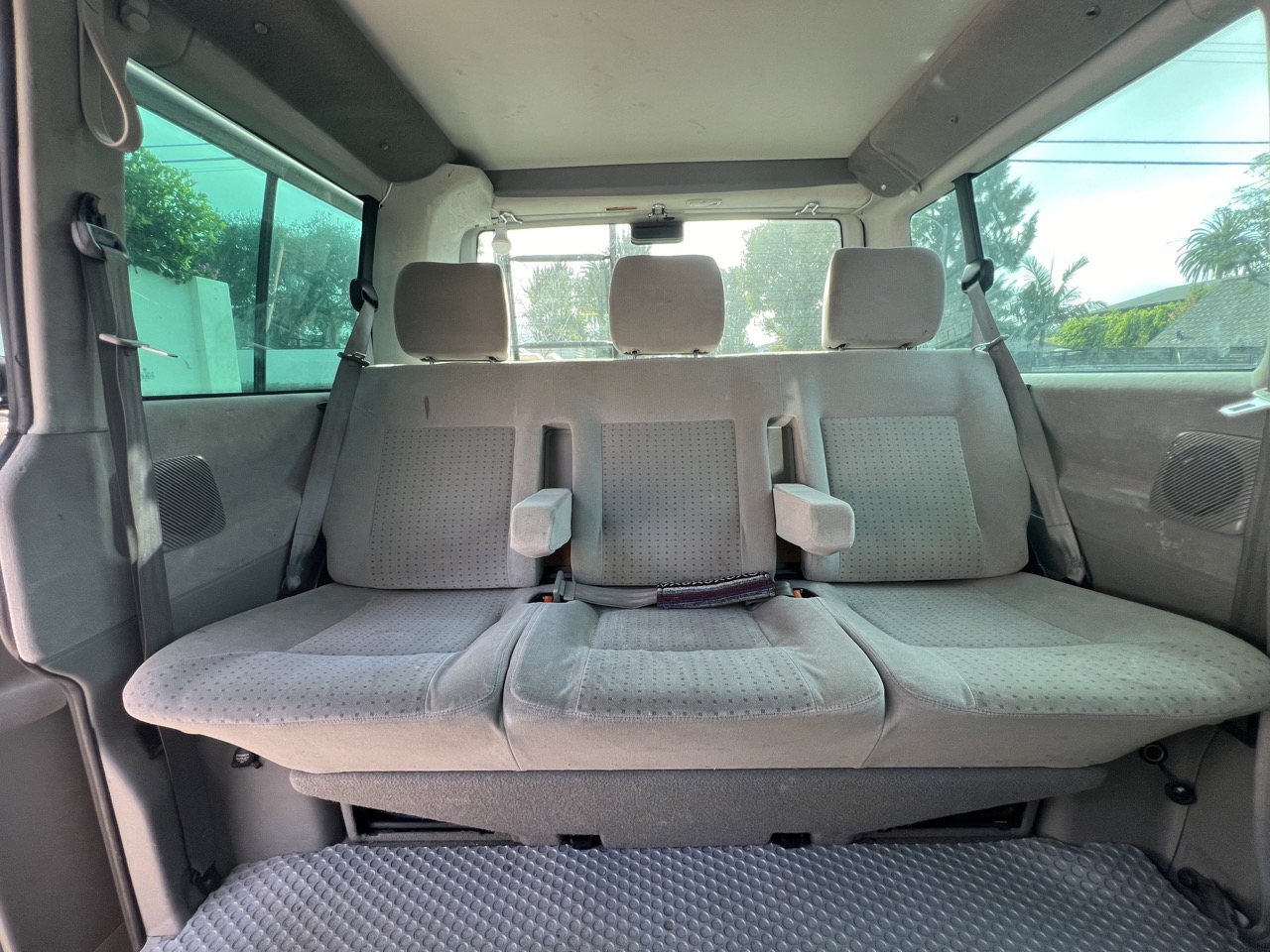 Used 2002 Volkswagen Eurovan GLS FWD image 15