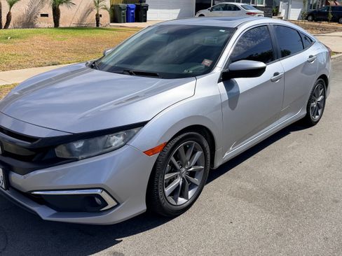 Used 2019 Honda Civic EX-L image 1