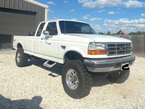 Used 1997 Ford F250 4x4 SuperCab Heavy Duty image 1