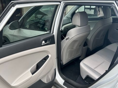 Used 2018 Hyundai Tucson Sport AWD/4WD image 15