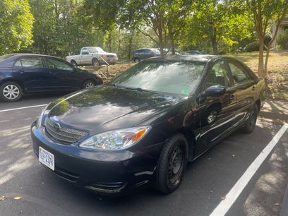 Used 2004 Toyota Camry LE