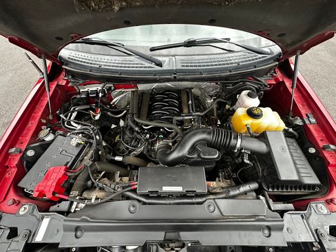 Used 2013 Ford F150 Lariat w/ Luxury Equipment Group image 24