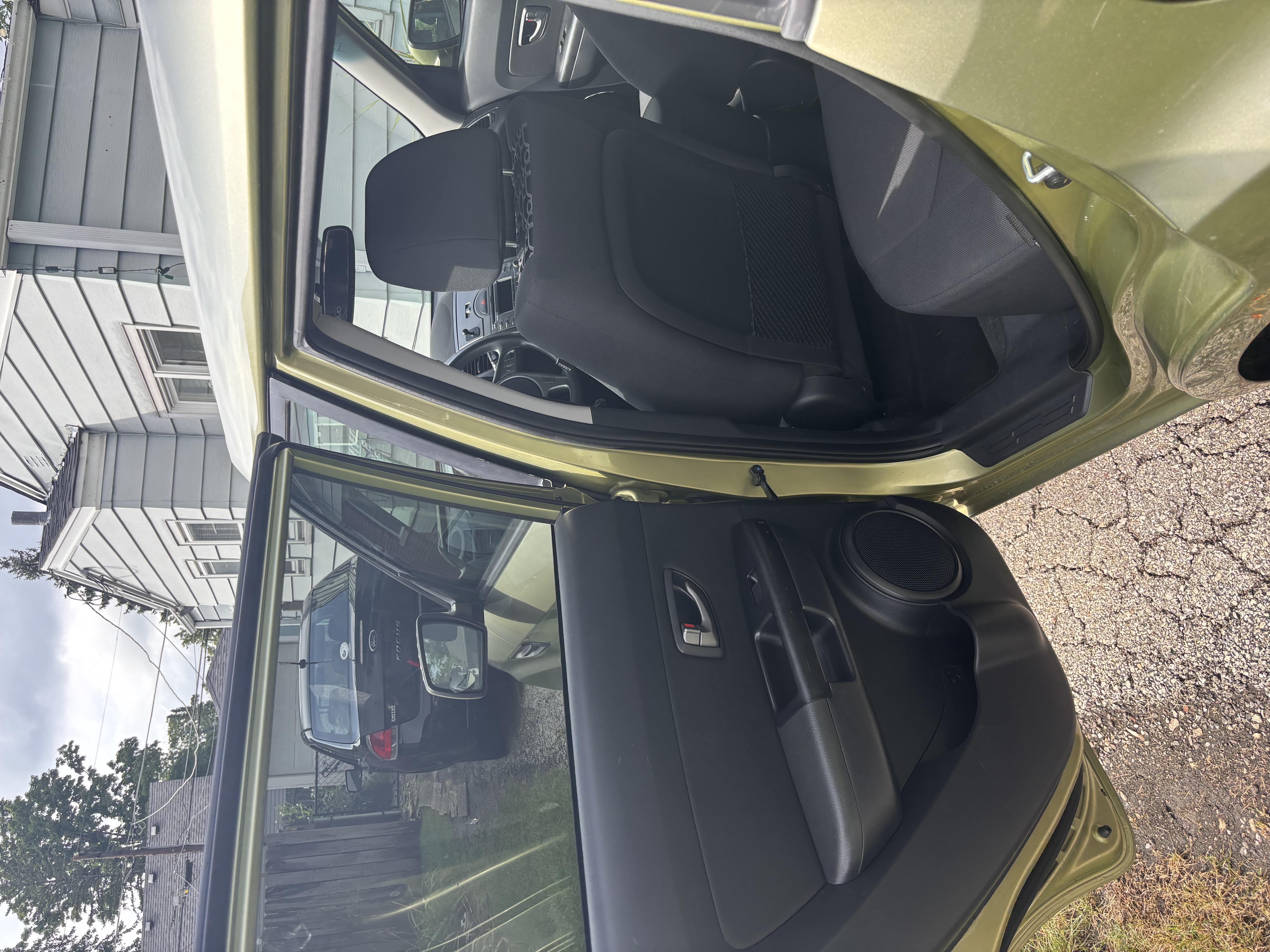 Used 2011 Kia Soul + w/ Audio Pkg FWD image 14