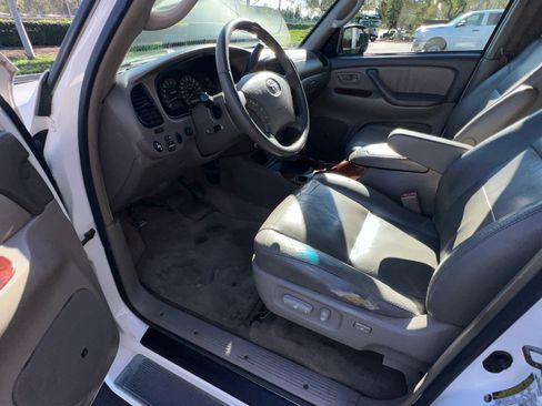 Used 2006 Toyota Tundra Limited image 9