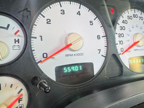 Used 2003 Dodge Ram 1500 Truck ST image 22