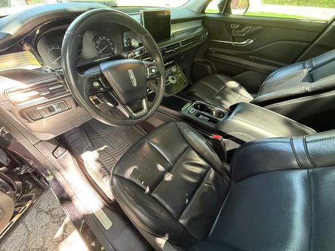 Used 2020 Lincoln Corsair AWD w/ Premium Package image 14