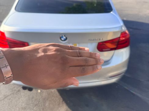 Used 2016 BMW 328i Sedan RWD image 8