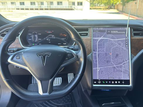 Used 2016 Tesla Model S P100D AWD/4WD image 2