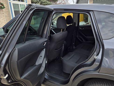 Used 2016 MAZDA CX-5 Touring w/ Touring Technology Package image 8