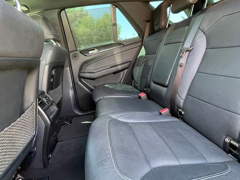 Used 2017 Mercedes-Benz GLE 400 4MATIC image 12