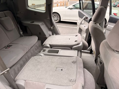 Used 2010 Toyota Highlander 4WD image 13