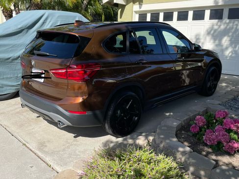 Used 2016 BMW X1 xDrive28i AWD/4WD image 2