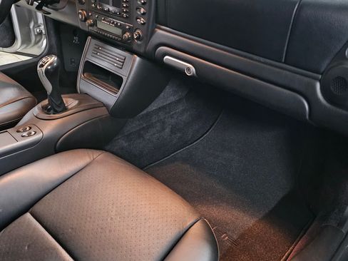 Used 2002 Porsche 911 Cabriolet image 22