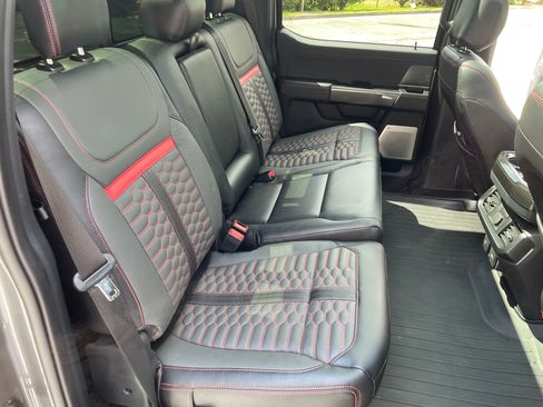 Used 2022 Ford F150 Lariat w/ Equipment Group 502A High AWD/4WD image 13