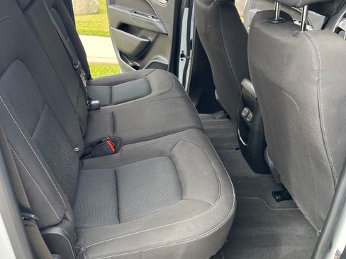 Used 2020 Chevrolet Colorado LT image 15