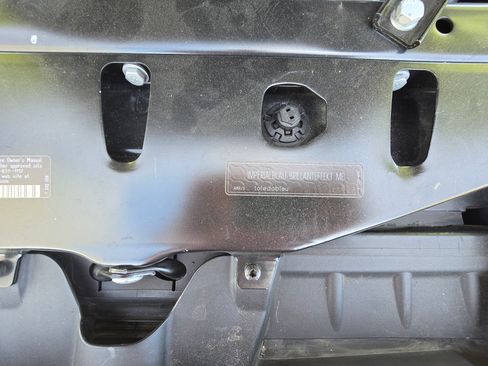 Used 2011 BMW 550i Sedan image 22