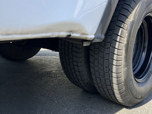 Used 2014 Mercedes-Benz Sprinter 3500 image 6