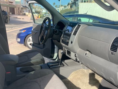 Used 2017 Nissan Frontier SV RWD image 17