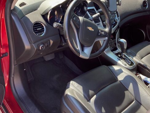 Used 2012 Chevrolet Cruze LT w/ RS Package FWD image 4