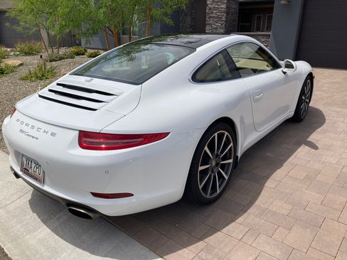 Used 2015 Porsche 911 Carrera image 8