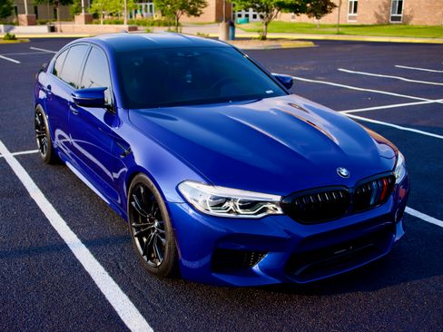 Used 2018 BMW M5 AWD/4WD image 1