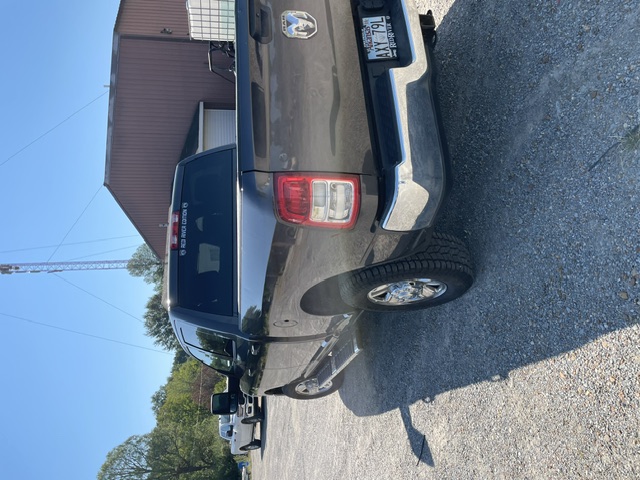 Used 2023 RAM 2500 Tradesman w/ Chrome Appearance Group AWD/4WD image 5