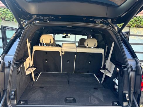 Used 2022 BMW X7 xDrive40i w/ Executive Package image 22