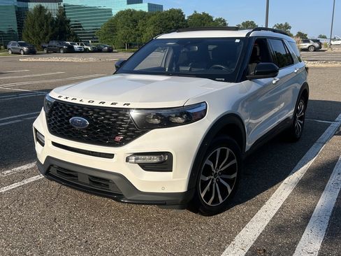 Used 2021 Ford Explorer ST w/ Equipment Group 401A AWD/4WD image 8