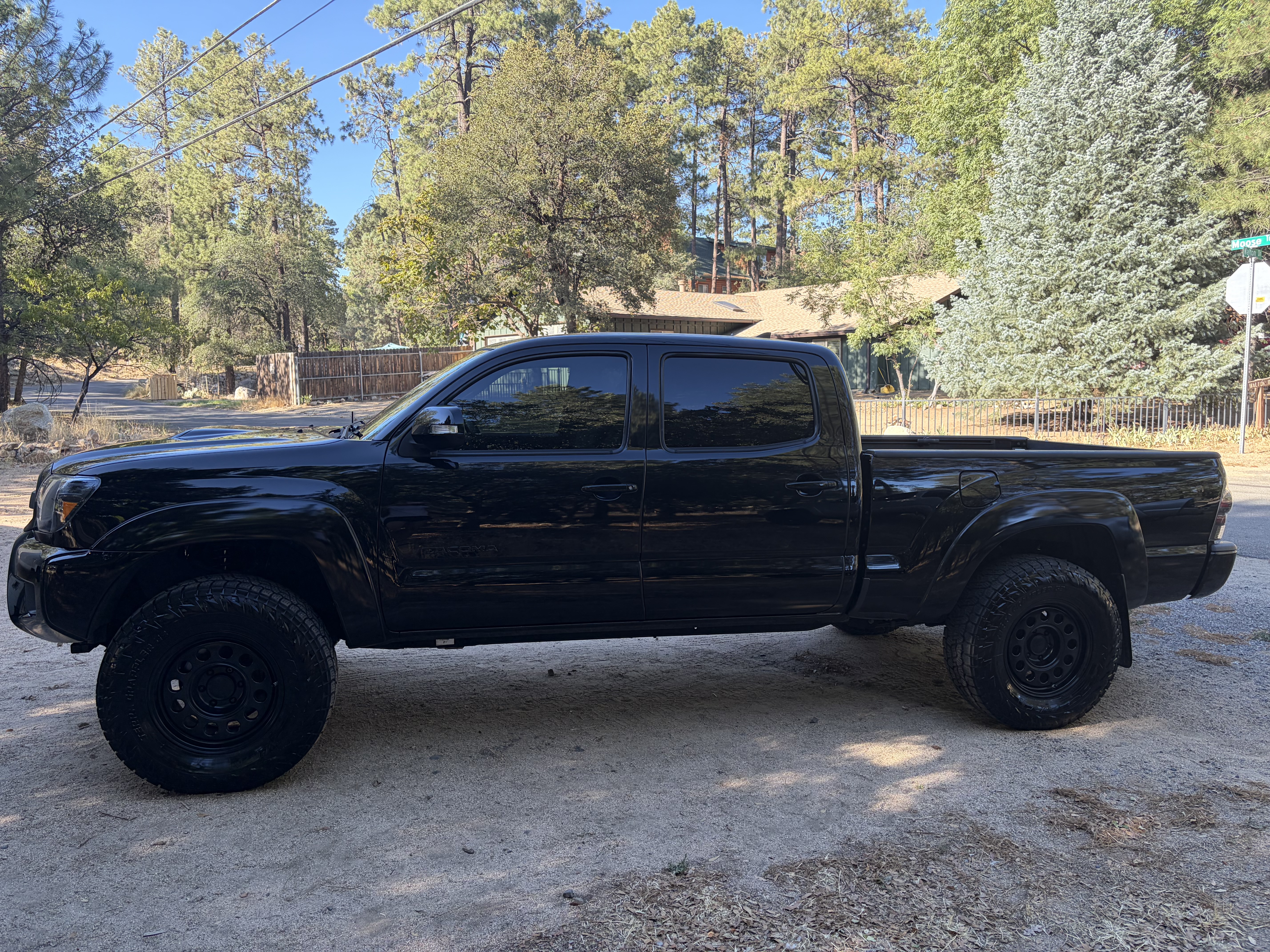 Used 2015 Toyota Tacoma PreRunner w/ TRD Sport Package RWD image 11