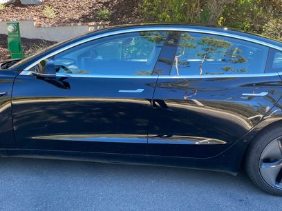 Used 2018 Tesla Model 3 Mid Range