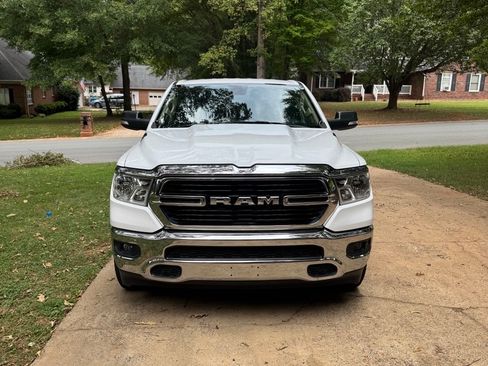 Used 2020 RAM 1500 Big Horn AWD/4WD image 2