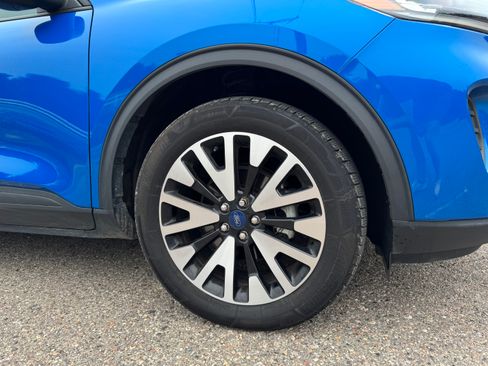 Used 2020 Ford Escape SE Sport AWD/4WD image 16