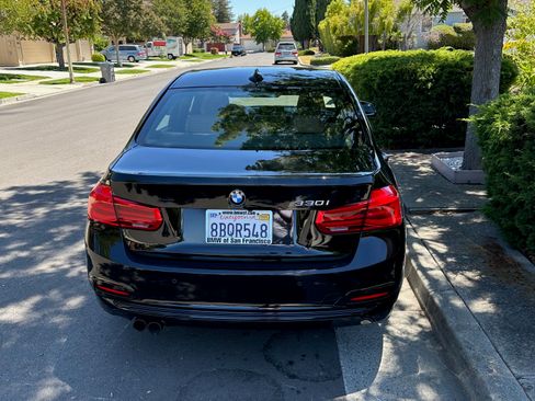 Used 2017 BMW 330i Sedan image 1