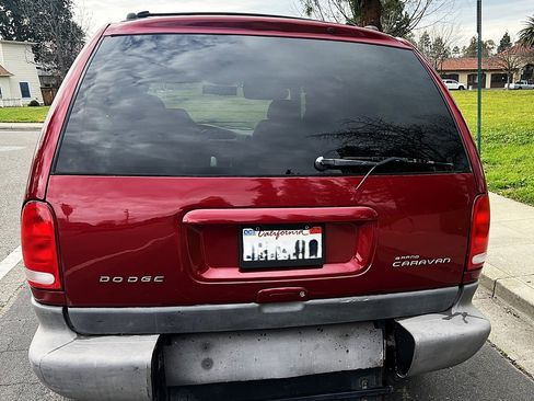 Used 1999 Dodge Grand Caravan LE image 8