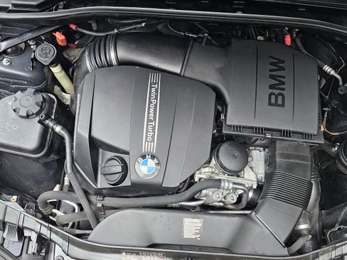 Used 2012 BMW 135i Coupe image 9