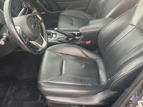 Used 2017 Subaru Impreza 2.0i Limited image 13