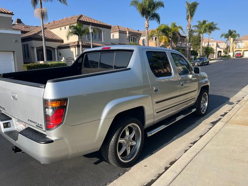 Used 2006 Honda Ridgeline RTL image 17