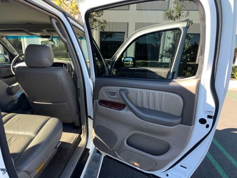 Used 2006 Toyota Tundra Limited image 12