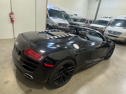 Used 2012 Audi R8 V10 AWD/4WD image 8