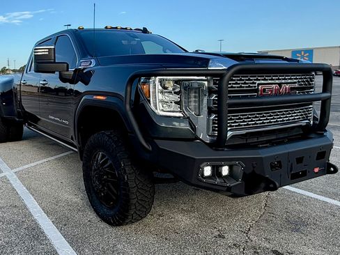 Used 2023 GMC Sierra 3500 Denali w/ Denali Ultimate Package image 1