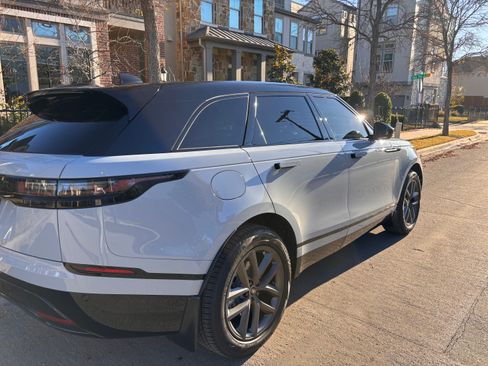 Used 2024 Land Rover Range Rover Velar Dynamic SE image 5