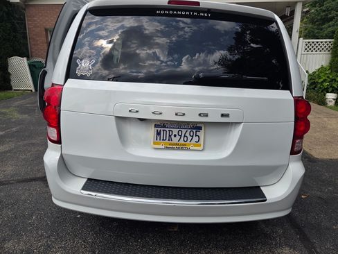 Used 2017 Dodge Grand Caravan GT FWD image 10
